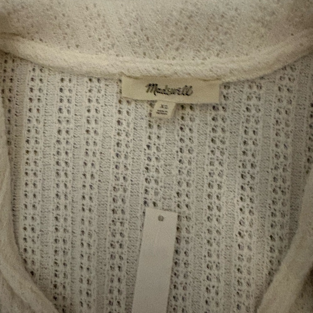 Madewell Sleeveless Button Down Top - Picture 3 of 4